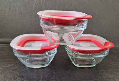 Set of 3 Rubbermaid Glass Storage Containers 1 Cup with Easy Find Lid 7N68 EUC