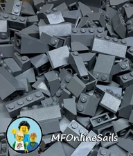 100 Slopes LEGO Dark Bluish Gray Bulk 3039 3037 3678 4460 3684 3298 Mountain