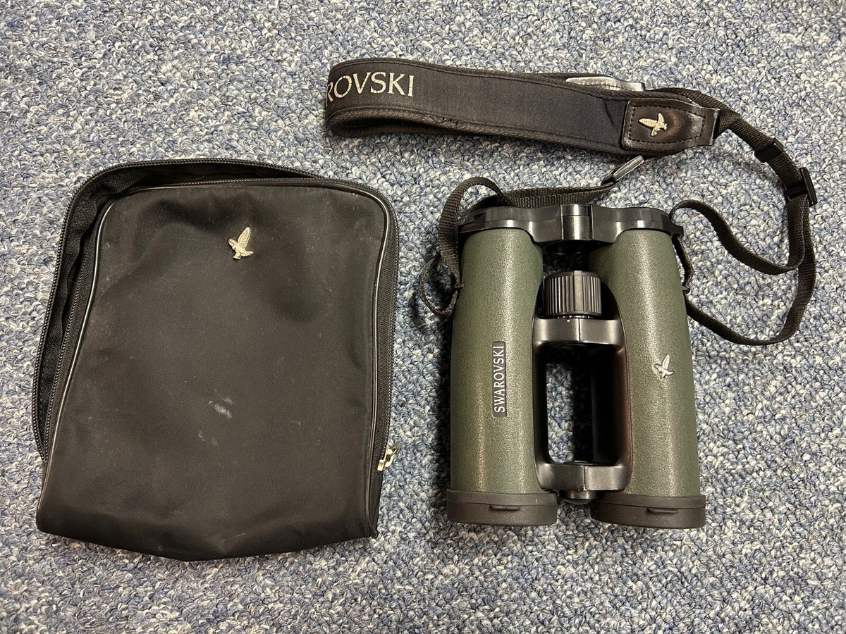 Swarovski EL 8.5x42 Binoculars with Case Strap Lens Caps