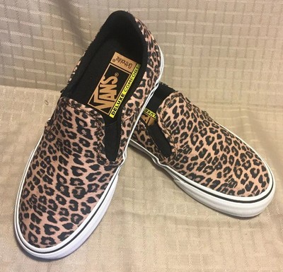 asher deluxe cheetah vans
