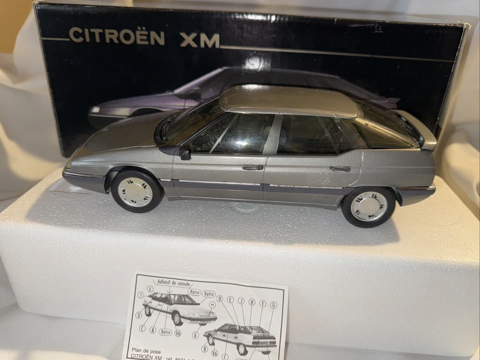 SOLIDO CITROEN XM Silver 1989 DIE-CAST CAR 1:18 SCALE 8501 New Open Box - Image 2 of 4