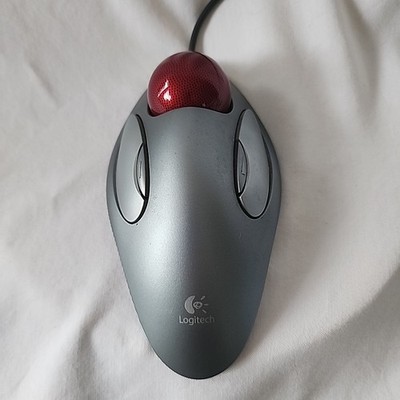 Logitech T-BC21トラックボール グレー 赤ボール Logitech Trackman Marble Mouse (T‑BC21) – Ergonomic USB Trackball