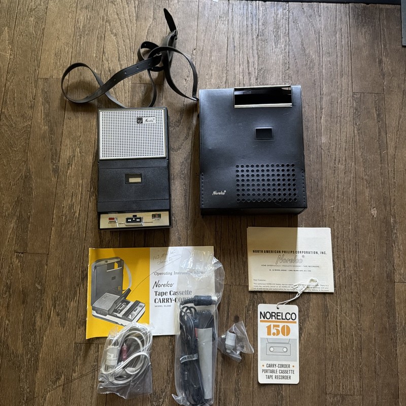 Vintage Norelco Carry- Corder 150 Cartridge Tape Recorder Case Literature READ