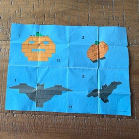 LEGO Halloween Set 40020 Ghost Pumpkin Bat pre-owned w/ original directions 