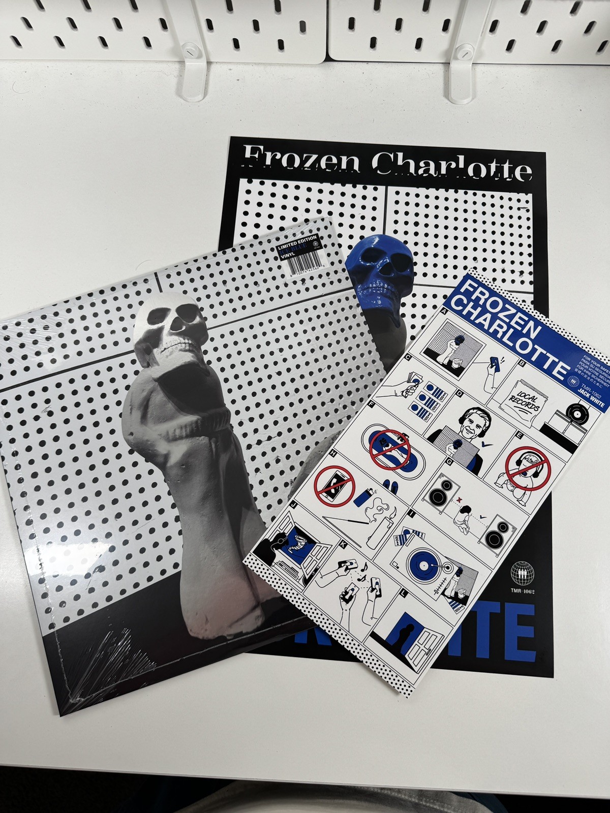 RARE Jack White - FROZEN CHARLATAN Chrome Cover w/ Ice Blue Vinyl w/ LP Xtras