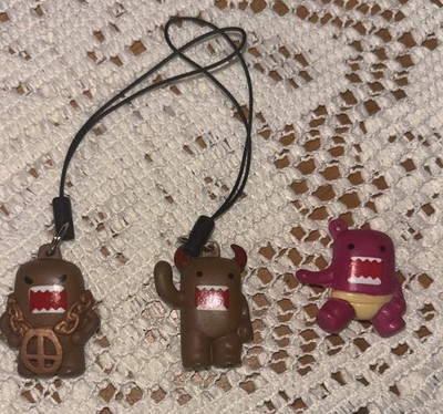 1  2010 Domo-Kun Domo Kawaii Cute Phone Charms Mini Domo Charm lot 