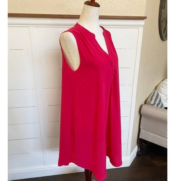 LUSH V-Neck Button Front Raspberry Sleeveless Min… - image 3