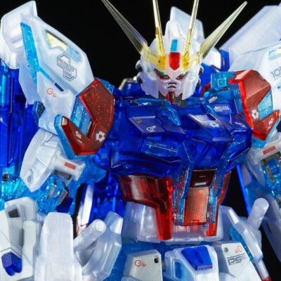 Premium Bandai RG 1/144 BUILD STRIKE GUNDAM FULL PACKAGE (RG