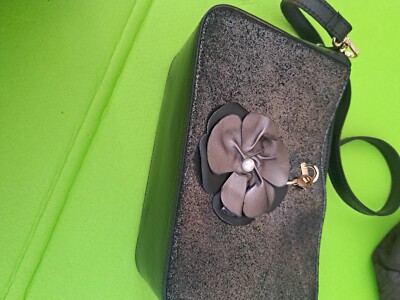 Borsa Rinascimento nuova in pelle nera e