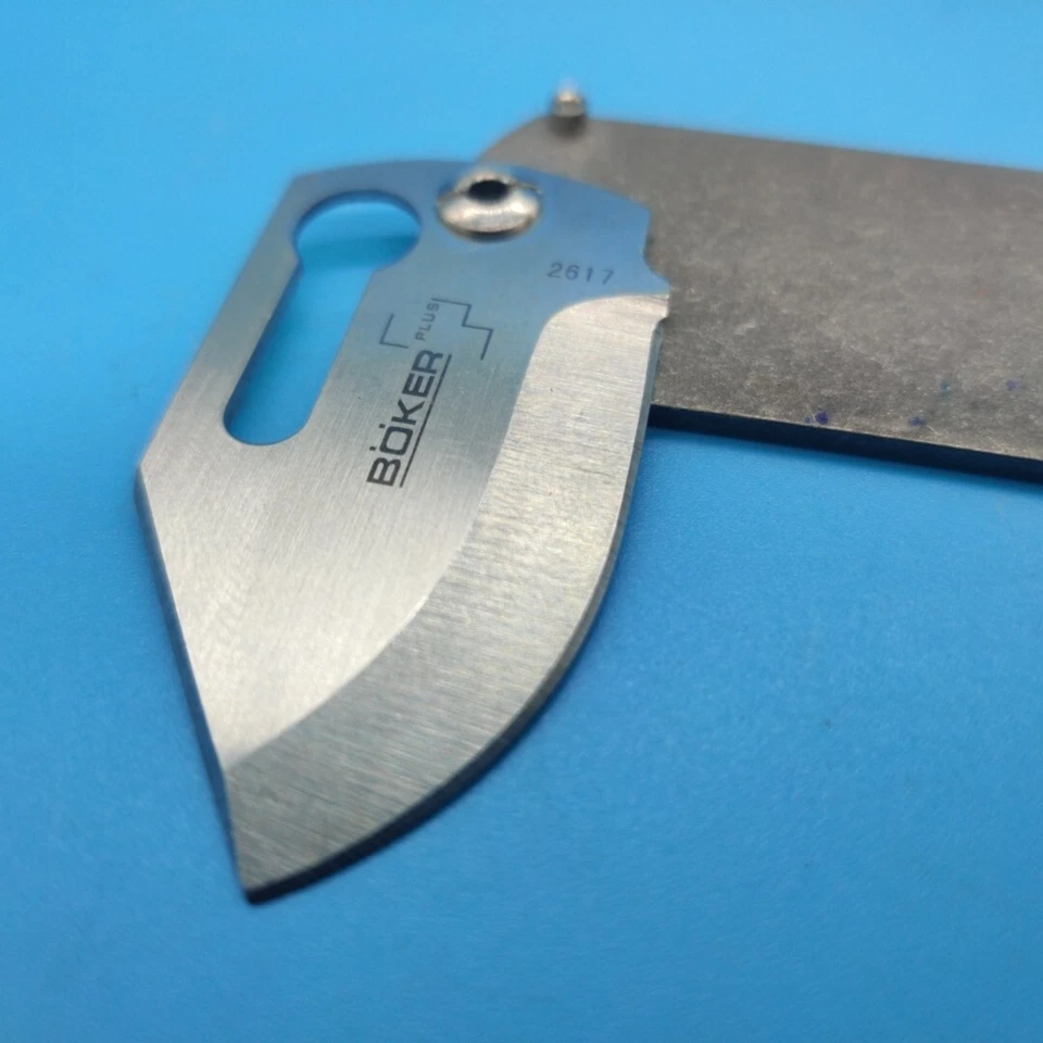 Navaja de Bolsillo Plegable Boker Plus 2617 Modelo AUS 8 Plateada Usada  Foto 3 de 4