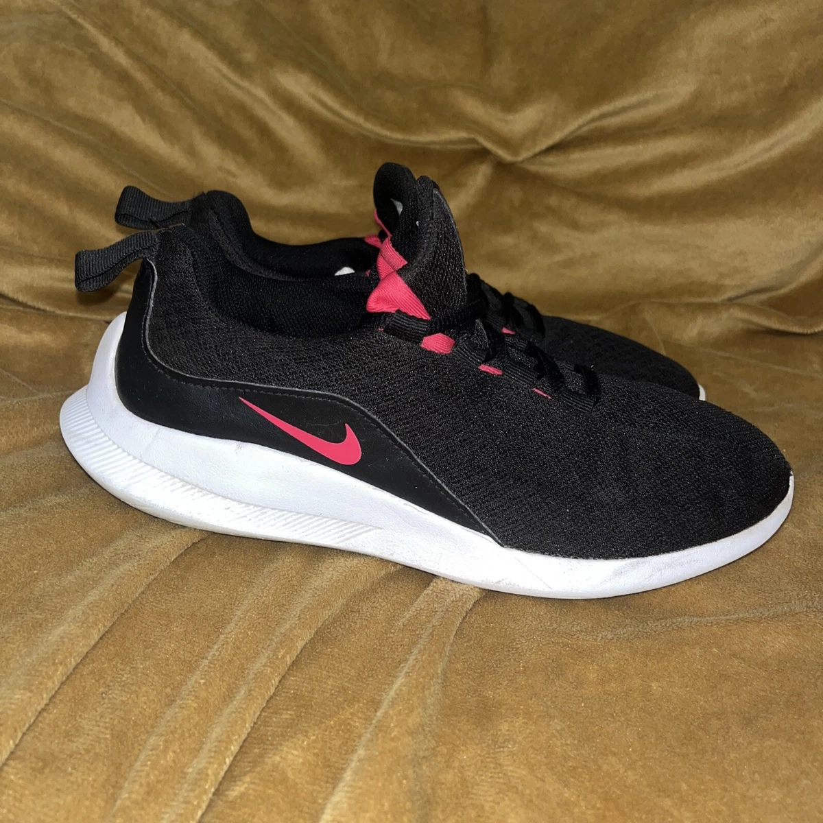 Monumental mord Twisted Nike Viale Black/Rush Pink Lace Up Sneakers Sz5.5 Comfort Mesh Fabric  Sportswear | eBay