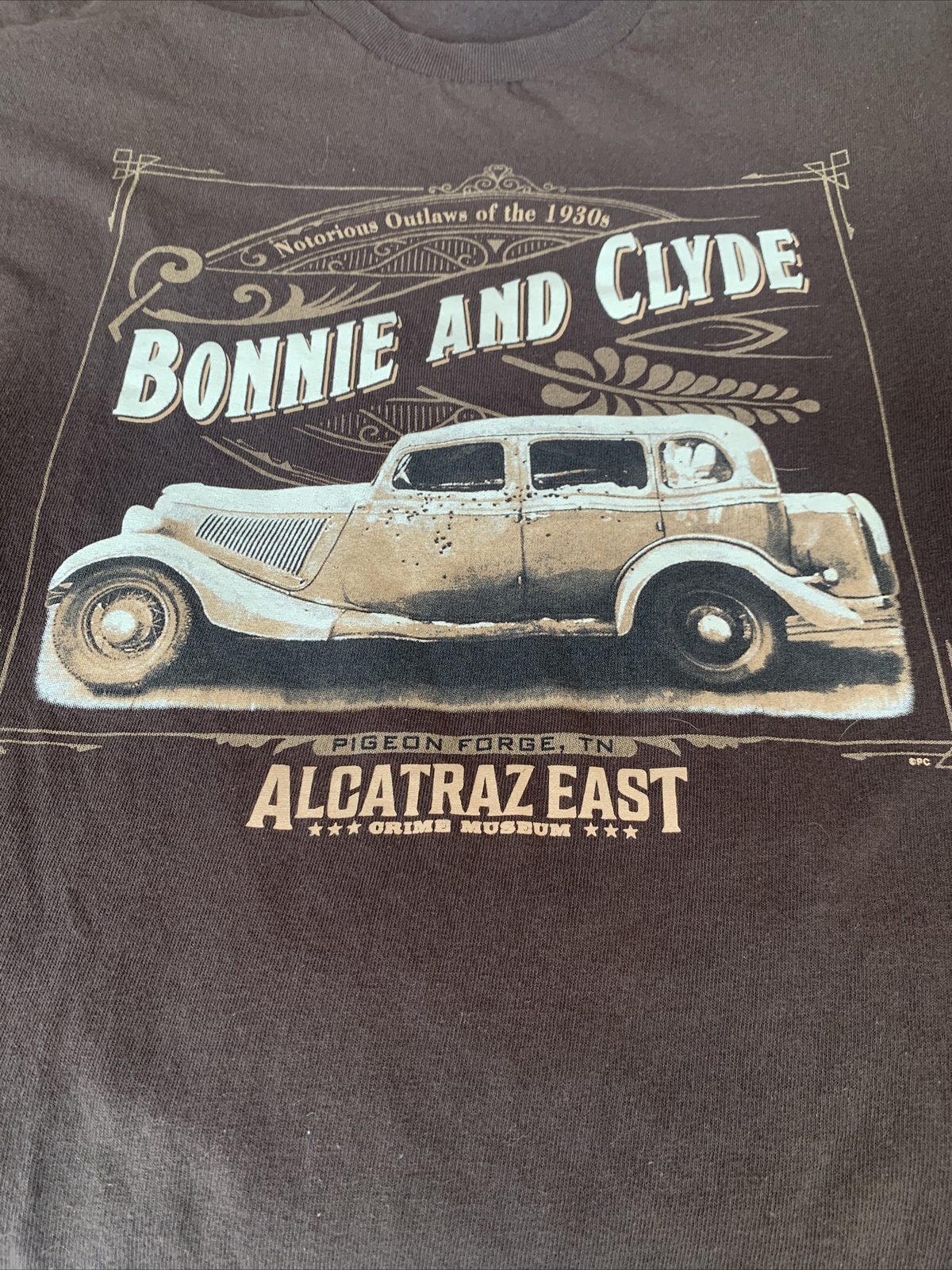 ALTRA Maglietta Bonnie and Medium marrone Pigeon Forge Tennessee