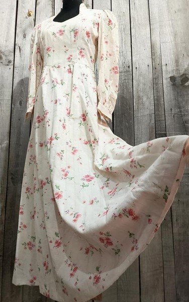 Women Laura Ashley Dress White Cotton 36 / S / 44