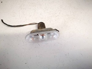 1j0949117 Seitenblinker (Kotflügelblinker) Vorne Rechts  Volkswa DE2646705-78
