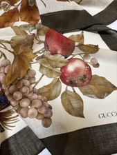 Sciarpa scialle GUCCI lana cashmere seta marrone 85 cm Italia raccolta autunnale