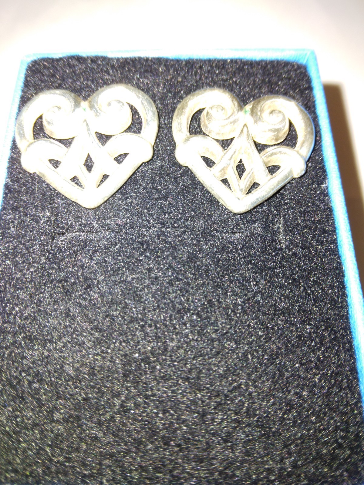 BRIGHTON Scrollwork Heart Post Earrings - image 2