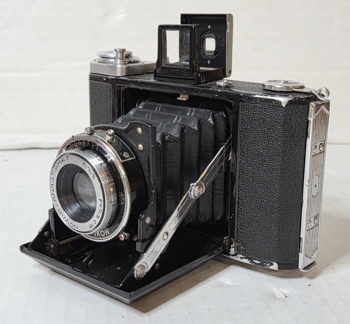 Zeiss Ikon Ikonta 521/16 120 Film Folding Camera Novar Anastigmat