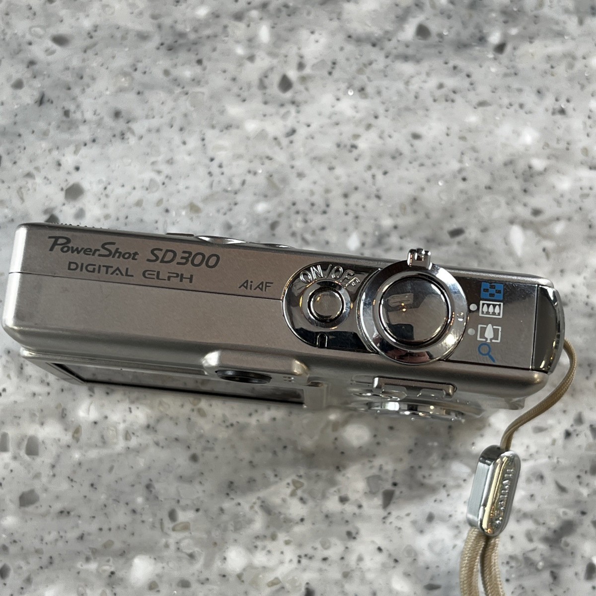 デジタルカメラ Canon IXUS 40 67934-cameras-review-canon-
