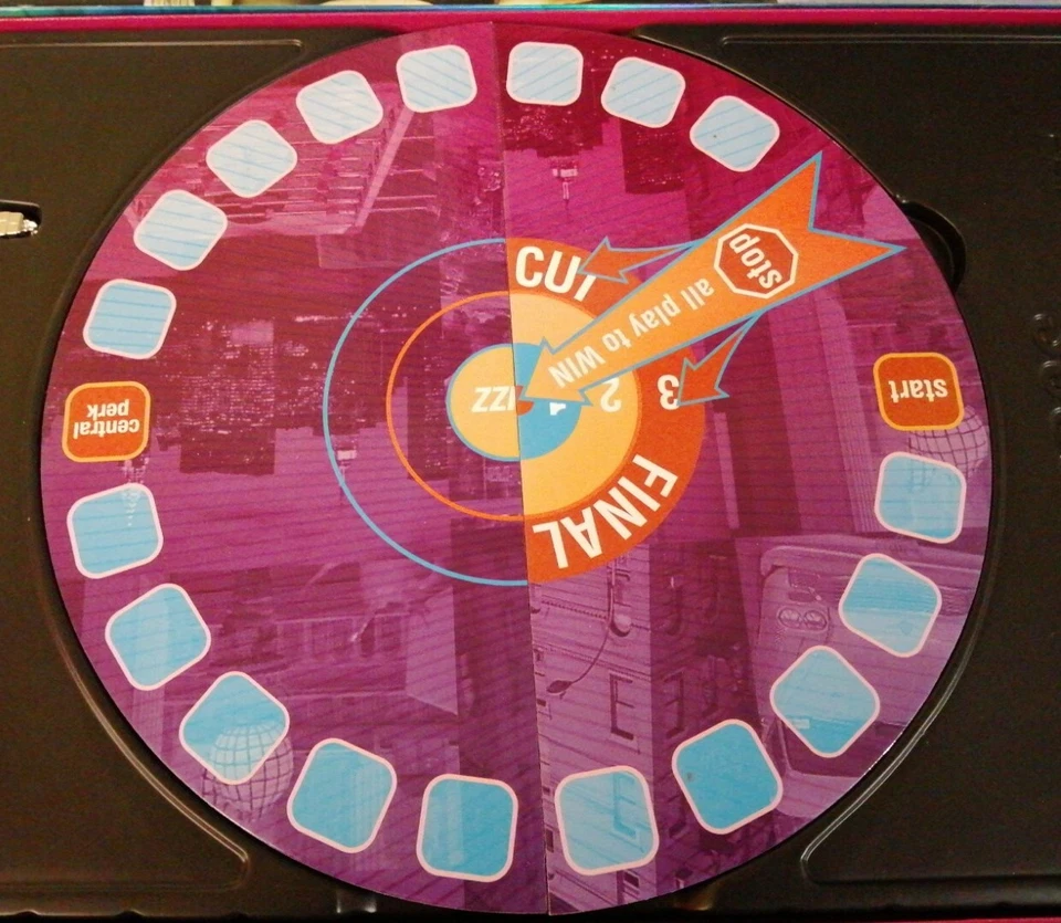 FRIENDS SCENE IT DVD BOARD GAME LOVELY CONDITION & COMPLETE MATTEL 2005 XMAS FUN - Image 2 of 4