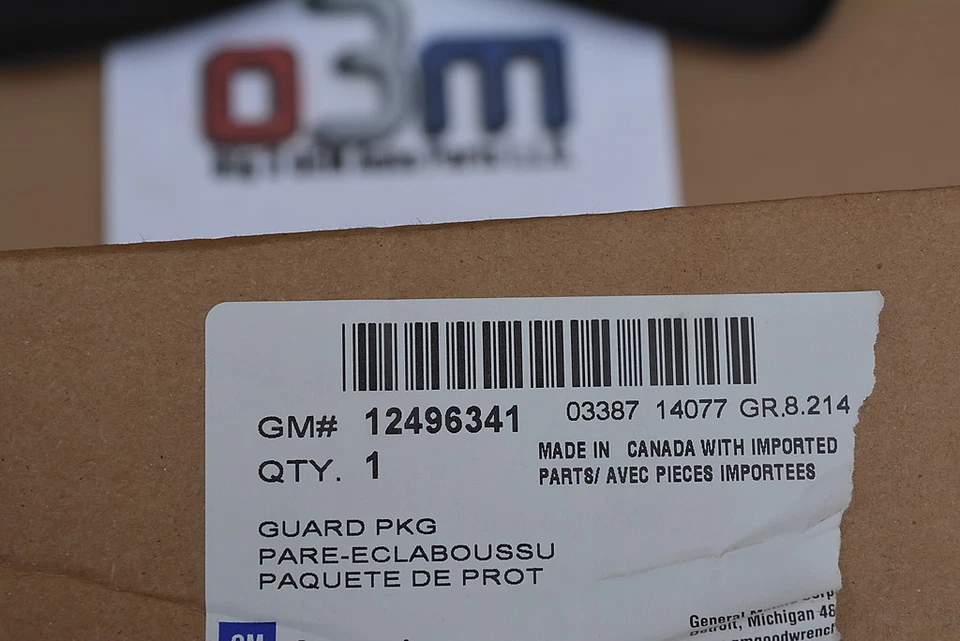 Protector contra salpicaduras negro moldeado trasero Chevrolet Express Van GMC Savana nuevo OEM 12496341 Foto 4 de 4