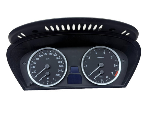 VDO / BMW Kombiinstrument / Messgerätecluster VDO 110.080.213/170 BMW E60 Geb...