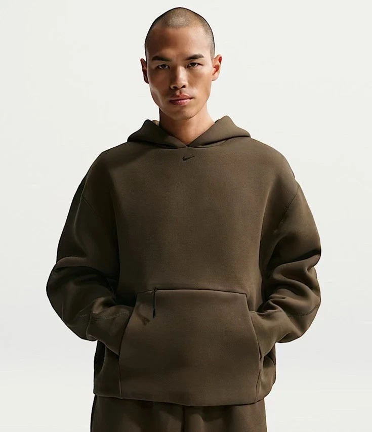 Nike Tech Fleece Pullover Hoodie Center Swoosh Men’s Size XL IO9941-212 New
Opens in a new window or