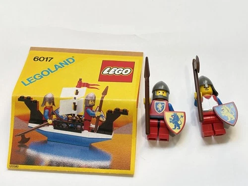 LEGO Castle King's Oarsmen 6017 Lion Knights Boat (Partial set)