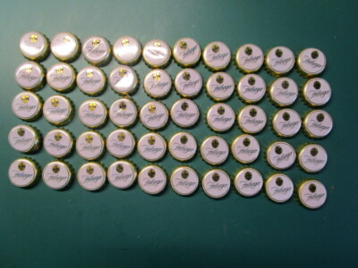 50 KK Freiburger Pilsner Bottle Caps Kronenkorken  Kronkorken sammeln, basteln 