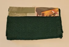 New Home Trends Green 14"x72" Fringed Edges Table Runner 100% Polypropylene 