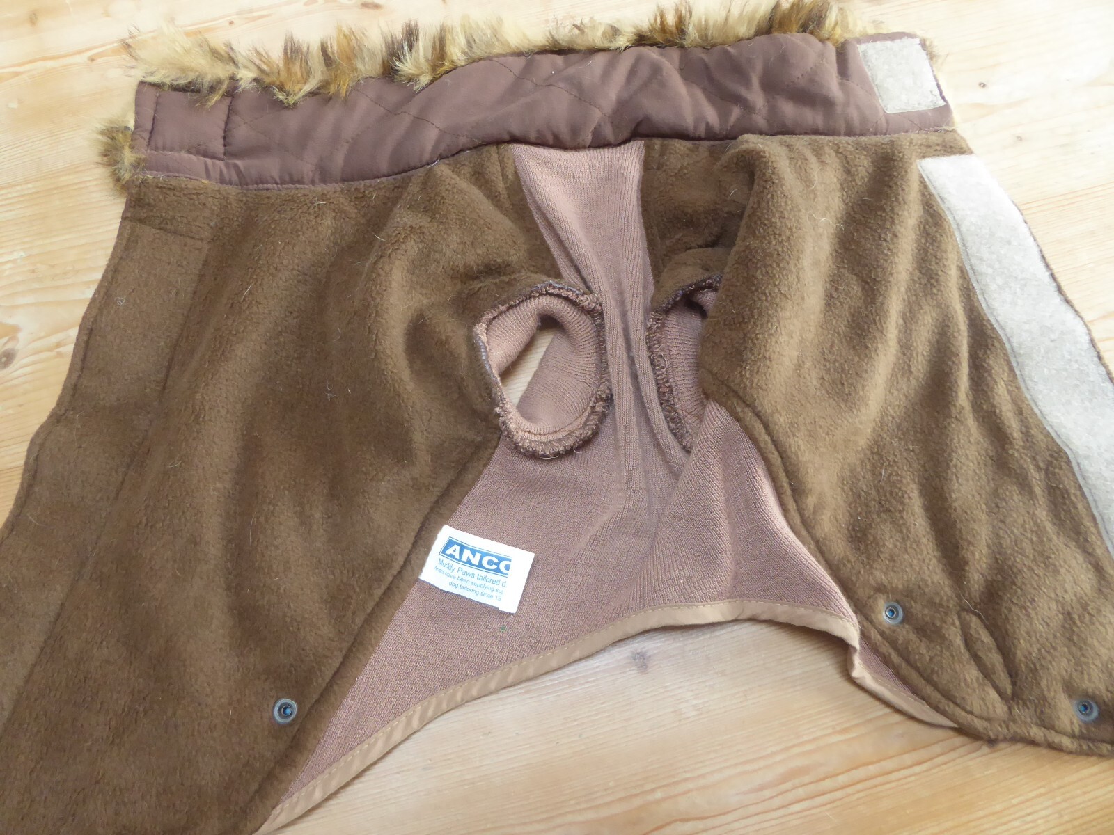 DOG JACKETS ANCOL BROWN MUDDY PAWS DOG COAT FUR LINED COLLAR 1643 eBay
