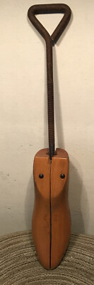 VINTAGE WOODEN SHOE STRETCHER ADJUSTER EXPANDABLE UNITED WOOD EXPAND (2 or 22)
