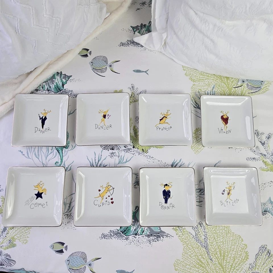 Platos de galletas de bocadillo de renos de granero de cerámica de 8 piezas raro borde plateado cuadrado de 6,5" Foto 2 de 4