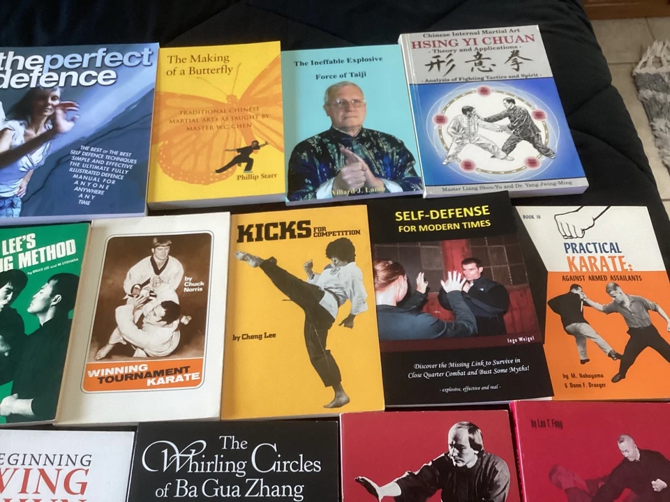 Martial Arts Books Lot of 20, Bruce Lee, Chuck Norris, Wing Chun, + more — 第 3/4 张图片