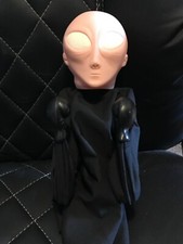 Vintage Rojus Boxing/ Punching Beta Alien Hand Puppet