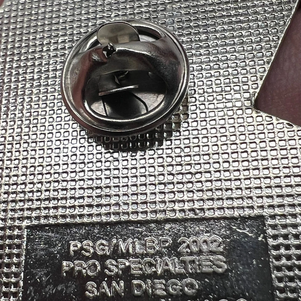 SAN DIEGO PADRES Collector Puzzle Pin Set #8 August 30, 2002 By Coca Cola RWB 3" - Image 3 of 4