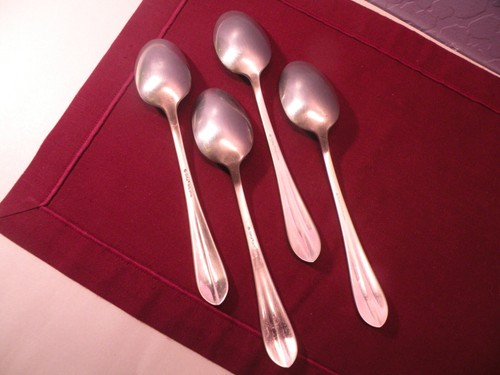 SET OF 4 TOWLE BOSTON ANTIQUE Oval Soup Spoons 18/10 Satin Stainless China 8" - Picture 4 of 5