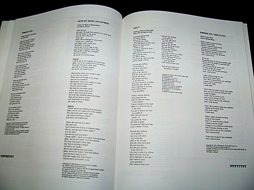 Barbra Streisand - A COLLECTION Bk: GREATEST MUSICAL HITS... AND MORE 1990 - Picture 5 of 5