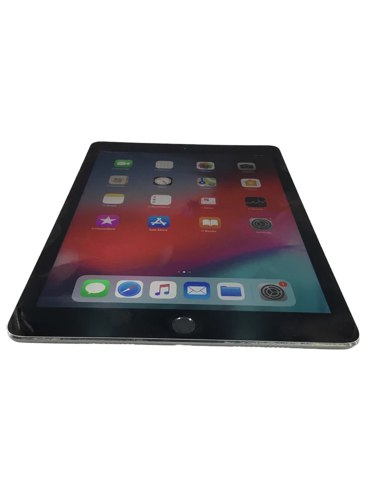 Apple iPad Pro A1674 9.7-inch 128GB Wi-Fi + Cellular Unlocked MLQ32LL/A Grade C - Image 2 of 4