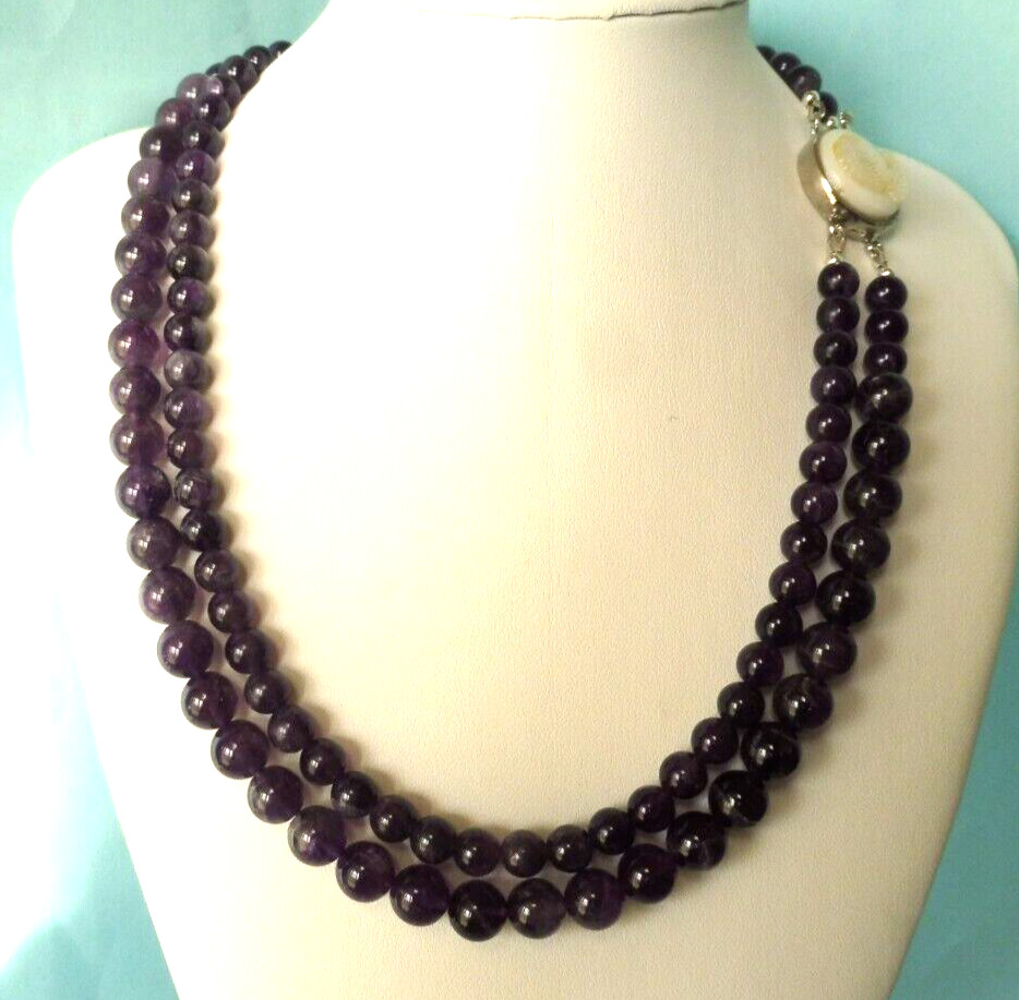 Collier en améthyste 395 Cts pour harmoniser l'énergie et habiller le cou