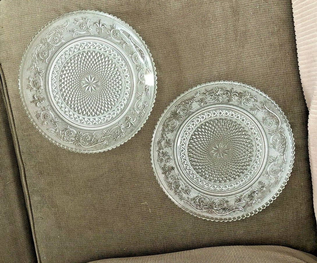 2 Crystal Pattern Glass Plates 9.5 inches Sandwich | eBay