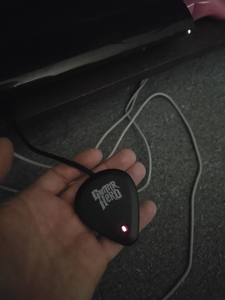 Guitar Hero PS3 Les Paul Wireless Receiver USB Dongle Red Octane Model