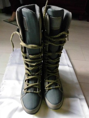 Helly Hansen Damen Stiefel aus Stoff-Leder, mittelgrau, Größe 38