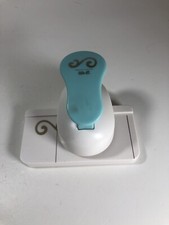 We R Memory Keepers Border EdgePaper Punch Scrapbooking Scroll Swirls