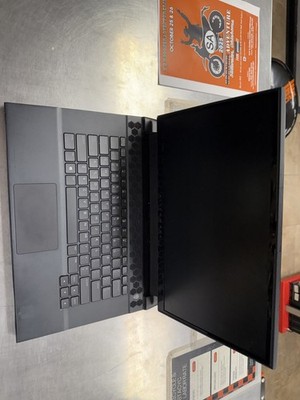 GAMING COMPUTER Alienware M15 R7 15.6'' (1TB SSD, B AMD Ryzen 7, 16GB RAM,