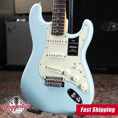 Fender Vintera III Early '60s Stratocaster Electric Guitar - Sonic Blue with Gig