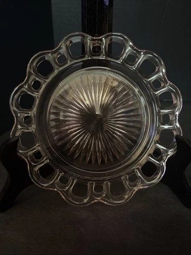 Vintage Anchor Hocking Old Colony Pink Depression Glass Open Lace Plate 7 3/8”