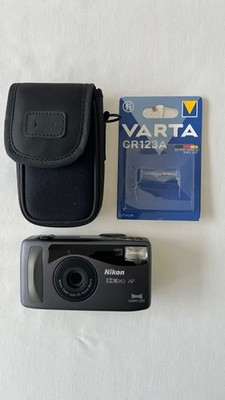 Nikon Zoom 310 AF 35-70mm Point&Shoot Kompaktkamera *NEUE BATTERIE *Tasche