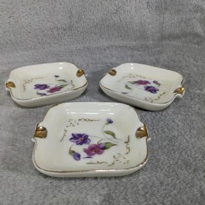 Set Of 3 - VTG MCM Stacking Dinner Ashtrays Gold Trim Violets Unmarked (Japan?)