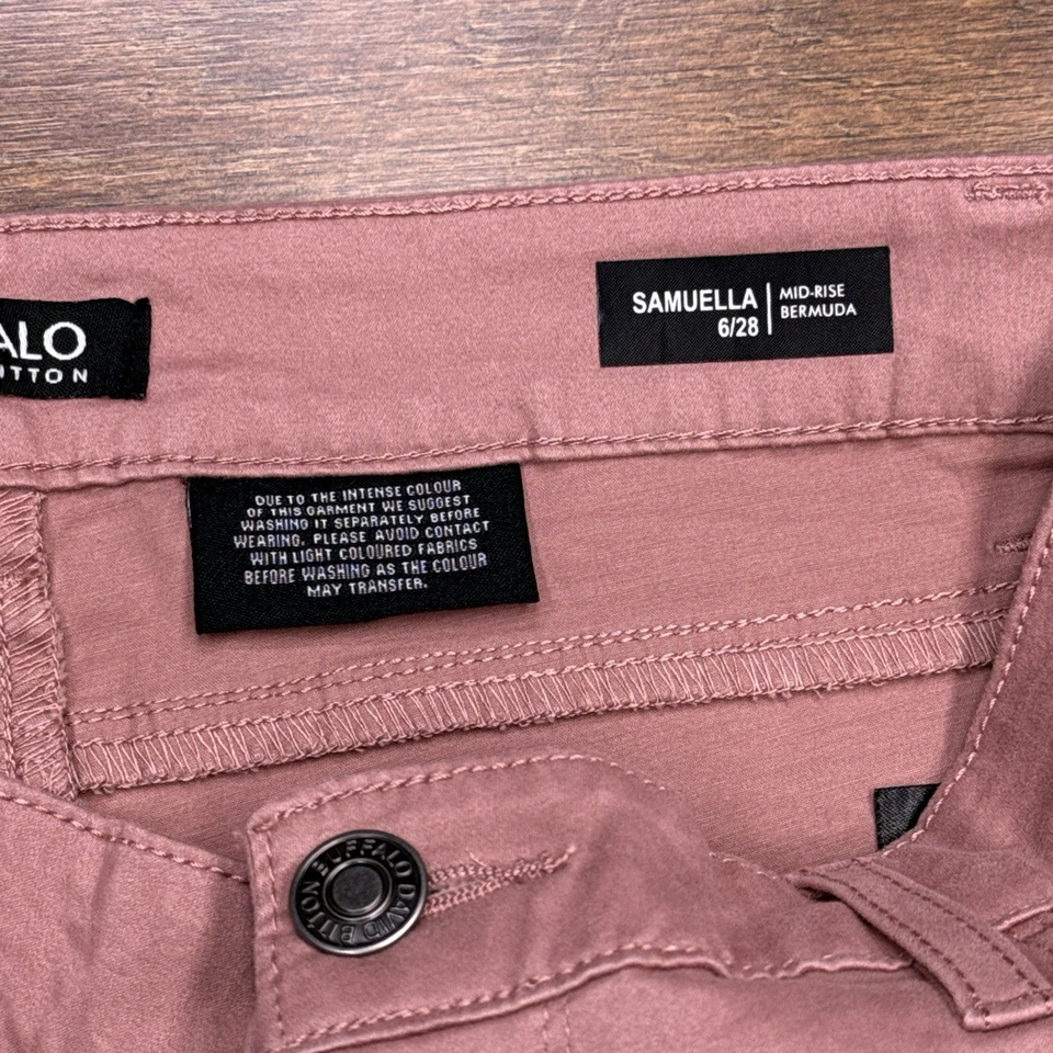 Bermuda Buffalo Super Macia Samuella 6/28 Rosa Cintura Média Nova - Imagem 3 de 4