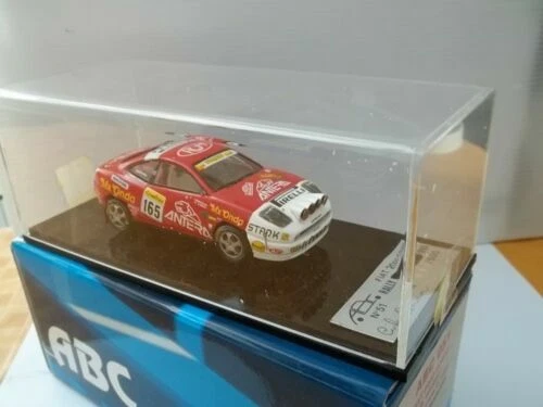 Modellini statici di auto da corsa Rally in metallo bianco Scala 1:43 per Fiat